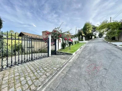 Casa de Condomínio com 3 Quartos à venda, 355m² no Chácara São João, Carapicuíba