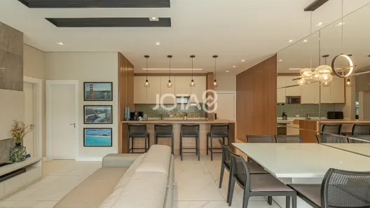 Apartamento com 3 Quartos à venda, 233m² no Água Verde, Curitiba