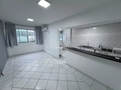 Apartamento com 2 Quartos à venda, 57m² no Trindade, Florianópolis