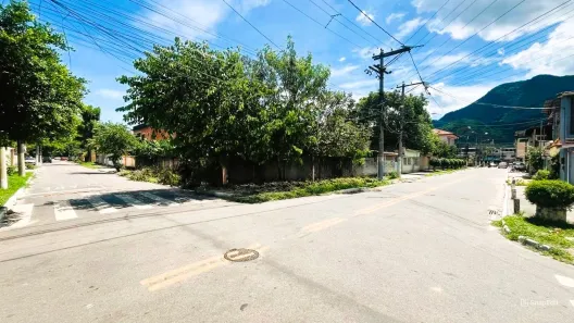 Lote/Terreno para alugar, 360m² no Fragoso (Vila Inhomirim), Magé