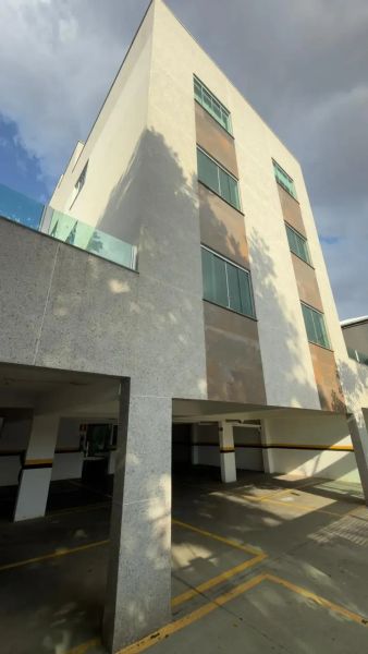Apartamento com 3 quartos — Santa Mônica, Belo Horizonte
