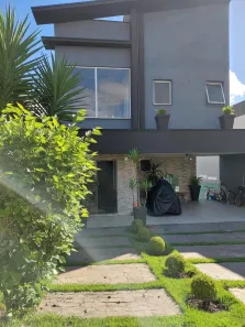 Casa de Condomínio com 3 Quartos à venda, 260m² no Suru, Santana de Parnaíba