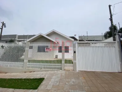 Casa com 3 Quartos para alugar, 142m² no Jardim Paris, Maringá