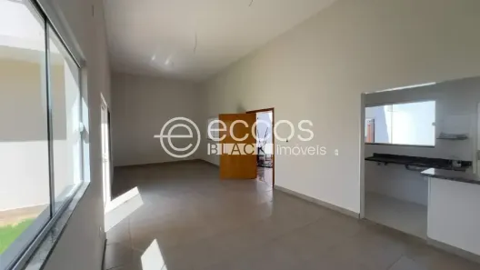 Casa com 2 Quartos à venda, 122m² no Laranjeiras, Uberlândia