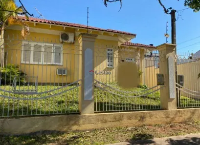 Sobrado com 3 Quartos à venda, 207m² no Estância Velha, Canoas
