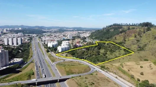 à venda, 72000m² no Chácara Malota, Jundiaí