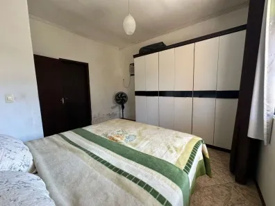 Casa com 5 Quartos à venda, 300m² no Centro, Navegantes