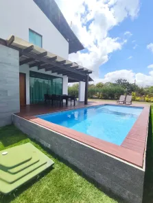 Casa de Condomínio com 5 Quartos para alugar, 256m² no Gravatá Centro, Gravatá