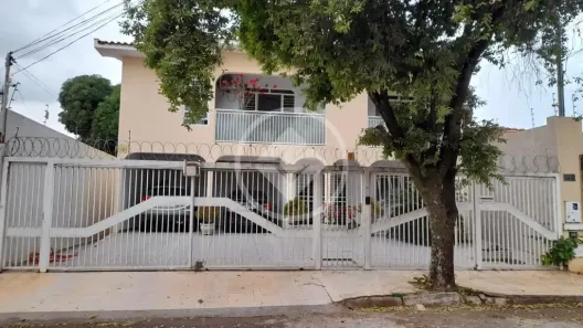 Sobrado com 3 Quartos à venda, 416m² no Setor Leste Vila Nova, Goiânia