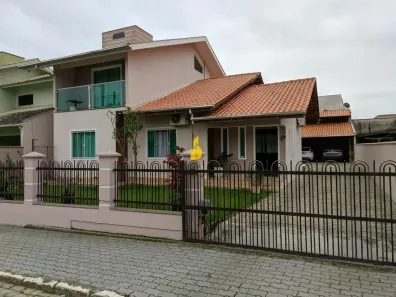 Casa com 3 Quartos à venda, 275m² no Das Nações, Timbó