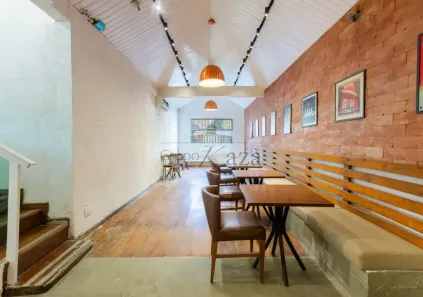 Prédio Comercial para alugar, 180m² no Sumarezinho, São Paulo
