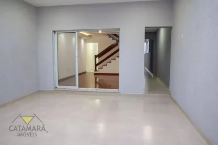 Casa com 3 Quartos à venda, 136m² no Vila Brasileira, Mogi das Cruzes