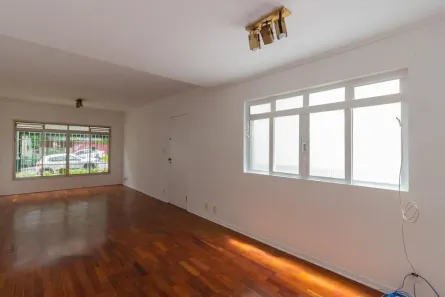 Casa com 3 Quartos à venda, 150m² no Jardim Cordeiro, São Paulo