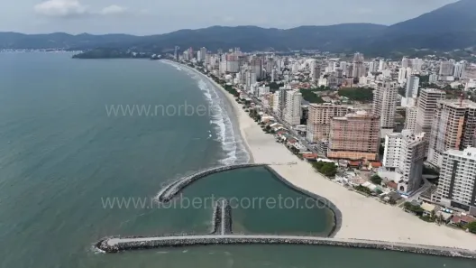 Lote/Terreno à venda, 1132m² no Balneário Perequê, Porto Belo