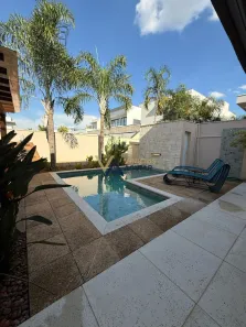 Sobrado com 3 Quartos à venda, 300m² no Vale das Laranjeiras, Indaiatuba