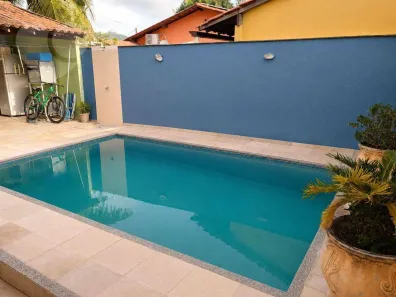 Casa com 3 Quartos à venda, 205m² no Itaipu, Niterói