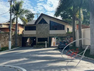Casa de Condomínio com 4 Quartos à venda, 380m² no Residencial Euroville, Carapicuíba