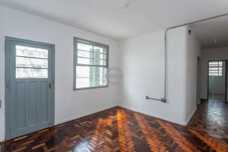 Apartamento com 2 Quartos para alugar, 70m² no Floresta, Porto Alegre