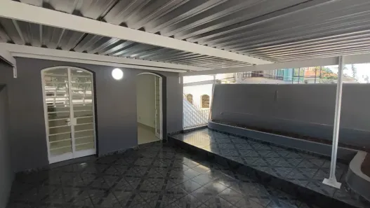 Casa com 3 Quartos à venda, 140m² no Jardim Aeroporto, São Paulo