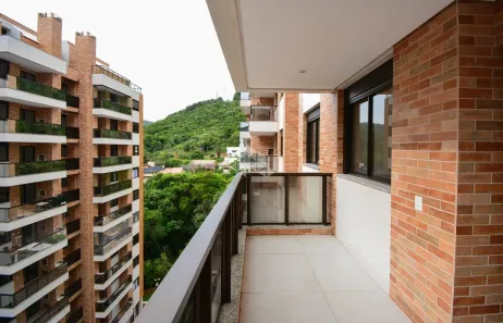 Apartamento com 4 Quartos à venda, 109m² no Itacorubi, Florianópolis