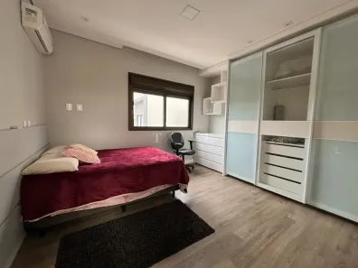 Casa com 4 Quartos à venda, 450m² no Mediterrâneo, Londrina