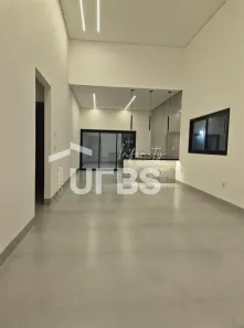 Casa com 3 Quartos à venda, 215m² no Cidade Jardim, Uberlândia