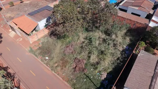 Lote/Terreno à venda, 270m² no Jardim das Violetas, Três Lagoas