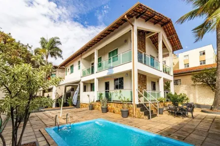 Casa com 4 Quartos à venda, 363m² no Santa Cruz Industrial, Contagem
