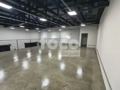 Galpão/Depósito/Armazém para alugar, 270m² no Segismundo Pereira, Uberlândia
