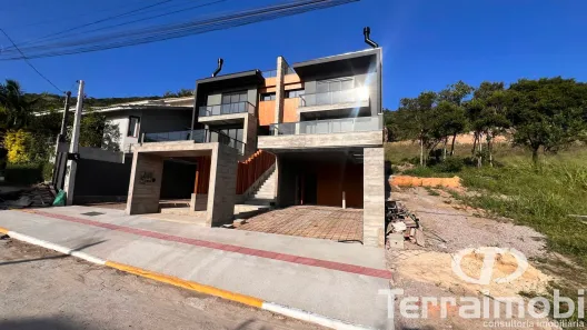 Casa com 3 Quartos à venda, 176m² no Panorâmico, Garopaba