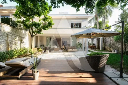 Casa com 4 Quartos para alugar, 600m² no Vila Nova Conceição, São Paulo