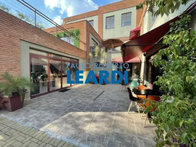 Sala Comercial à venda, 86m² no Chácara São João, Carapicuíba