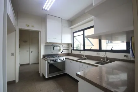 Apartamento com 4 Quartos à venda, 205m² no Jardim Paineiras, São Paulo