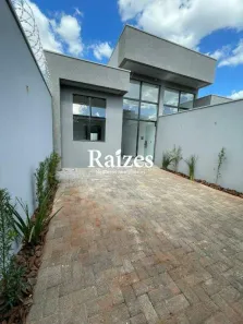 Casa com 2 Quartos à venda, 80m² no Jardim Patrícia, Uberlândia