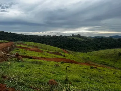 Lote/Terreno à venda, 600m² no Centro, Igaratá