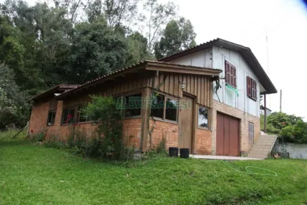 Fazenda/Sítio com 2 Quartos à venda, 21896m² no Pedancino, Caxias do Sul