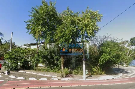 Casa de Condomínio com 3 Quartos para venda ou aluguel, 388m² no Vila Madalena, São Paulo