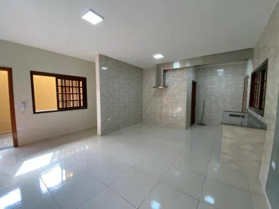 Sobrado com 3 Quartos para alugar, 96m² no Fazenda Palao (Alpes de Guararema), Guararema