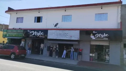 Prédio Comercial com 4 Quartos à venda, 300m² no Jardim Nova América, Hortolândia
