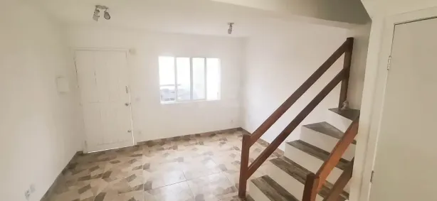 Sobrado com 3 Quartos à venda, 99m² no Rio Branco, Canoas