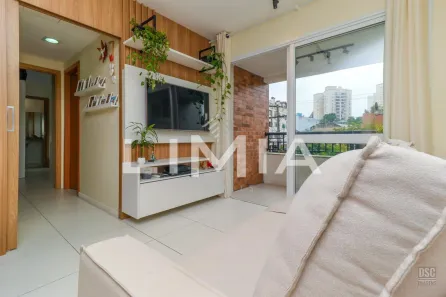 Apartamento com 2 Quartos à venda, 68m² no Passo da Areia, Porto Alegre