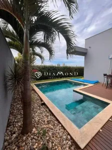 Casa de Condomínio com 3 Quartos à venda, 227m² no Granja Marileusa, Uberlândia