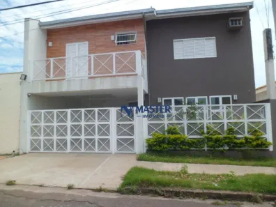Sobrado com 3 Quartos para alugar, 160m² no Jardim Maria Izabel, Marília