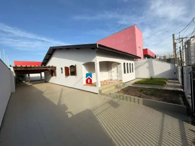 Casa com 3 Quartos à venda, 256m² no Jardim Primavera, Americana