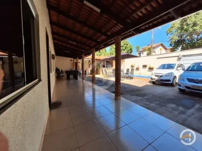 Casa com 3 Quartos à venda, 147m² no Setor Gentil Meireles, Goiânia