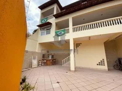 Casa com 4 Quartos à venda, 450m² no Santa Cecília, Vitória