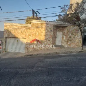 Casa com 3 Quartos à venda, 340m² no Heliópolis, Belo Horizonte
