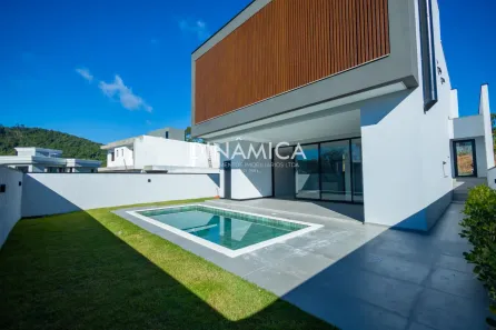 Casa de Condomínio com 4 Quartos à venda, 333m² no Ponta Aguda, Blumenau