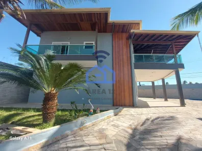 Sobrado com 4 Quartos à venda, 450m² no Praia das Palmeiras, Caraguatatuba