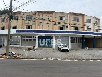 Imóvel Comercial à venda, 343m² no Santa Genoveva, Goiânia